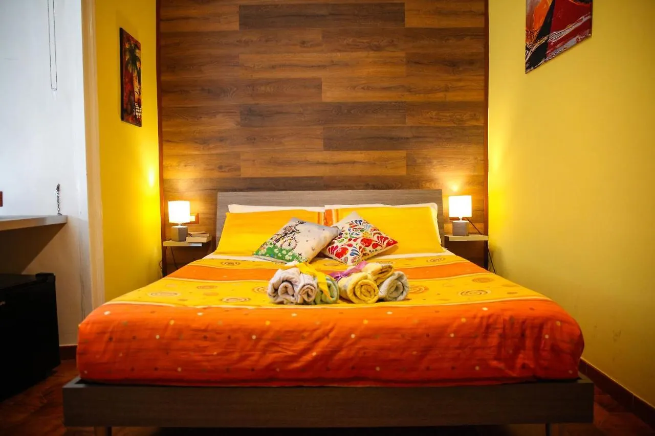 *** Bed & Breakfast Bed and Breakfast Non ci resta che Napoli Italia